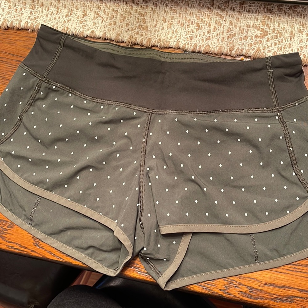 Lululemon reflective running shorts